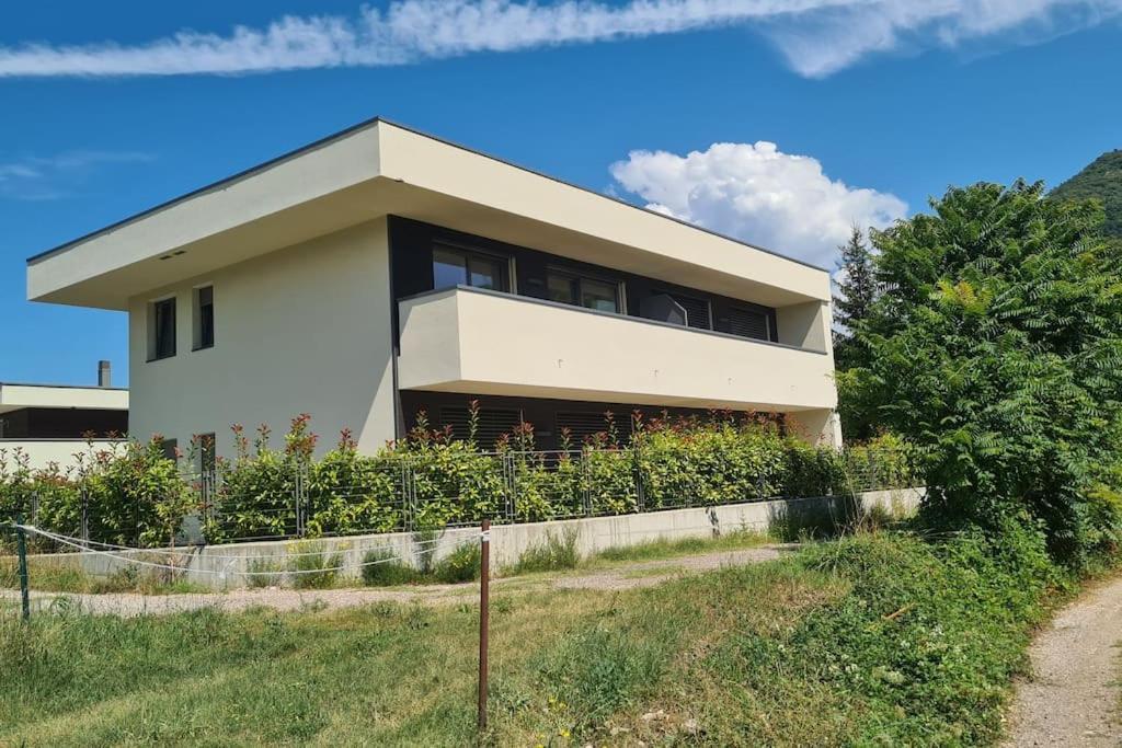 Appartamenti Moderni, Luminosi E Tranquilli Con Parcheggio Privato - Agritur La Tenuta Trento Exterior foto